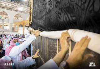 بالفيديو.. رفع الجزء السفلي من...