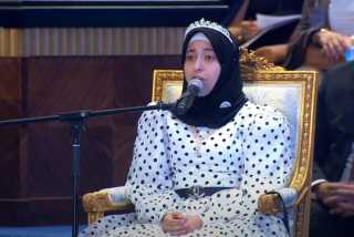 بالفيديو.. لأول مره.. تلاوة قرآنية...