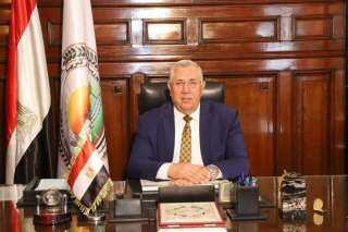 وزير الزراعة يؤكد على المتابعة...