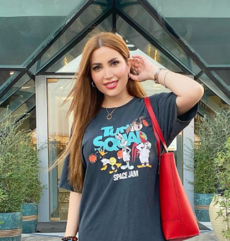 نسرين طافش تخطف الأنظار في أحدث ظهور