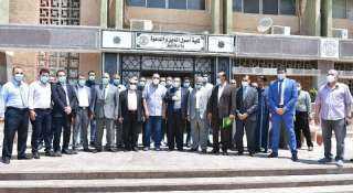محافظ الشرقية يزور كلية أصول...