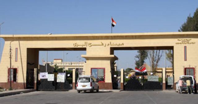 استئناف فتح وتشغيل معبر رفح البرى بعد العطلة الأسبوعية