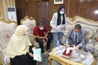 محافـظ المنوفية يلتقى بعدد من...