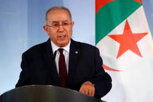 وزير الخارجية الجزائري يبحث الملف الليبي مع المبعوث الأمريكي إلى ليبيا 