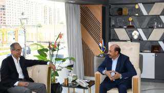 وزير الإتصالات ومحافظ أسوان يشهدا...