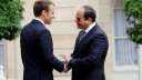الرئيس السيسي يلتقى ماكرون ويشيد...