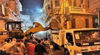 انتشال 4 مصابين من أسفل...