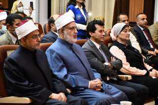 وزير الرياضة والدكتور محمد الضويني...