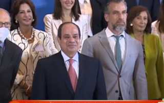 بالفيديو.. الرئيس السيسي يصل مقر...