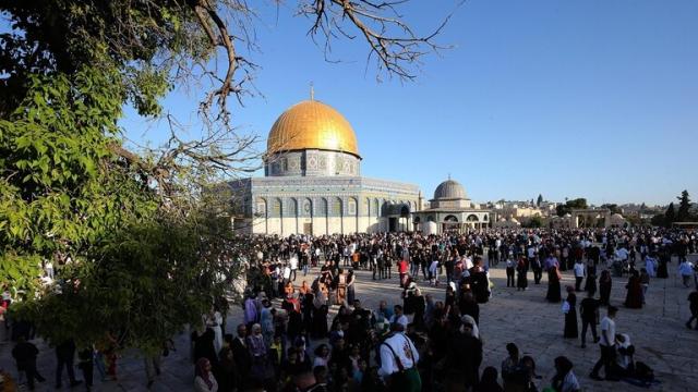 الهيئات الإسلامية في القدس تدين اقتحام ”يهود متطرفين” باحات المسجد الأقصى