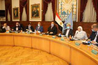 محافظ القاهرة يرأس إجتماع مجلس...