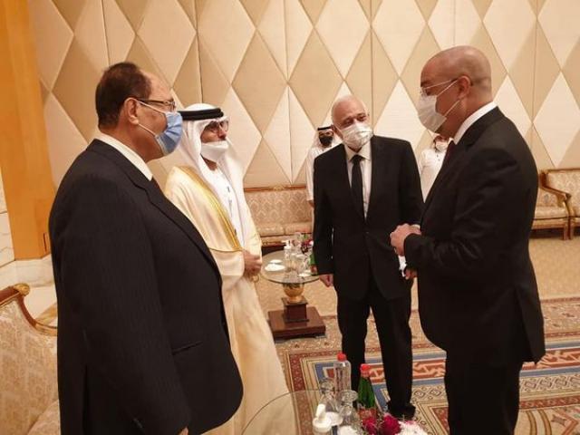 وزير الإسكان يلتقي وزير الطاقة والبنية التحتية الإماراتي لمناقشة سبل التعاون