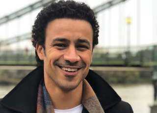 أحمد داود يروّج لفيلمه يوم...
