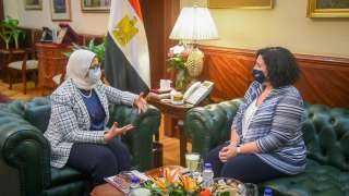 وزيرة الصحة تستقبل ممثل هيئة...
