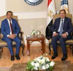 الملا يستقبل وزير النفط اليمنى...