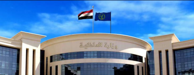 ضبط19 بندقية خرطوش بحوزة أحد الأشخاص بالجيزة بقصد الإتجار