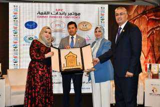 وزير الشباب والرياضة يشهد افتتاح...