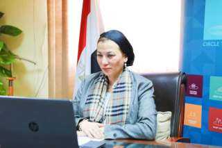 وزيرا البيئة والتنمية المحلية يناقشان...