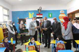 محافظ المنوفية يفتتح مدرسة الشهيد...