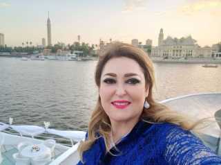 نهال عنبر تخطف الأنظار عبر...