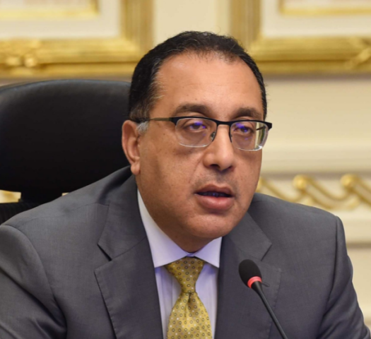 رئيس الوزراء يشهد افتتاح مركز خدمات المستثمرين بالوادي الجديد