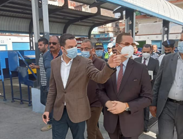 محافظ بورسعيد يوجه الشكر لمدير أمن بورسعيد و يشيد بجهود الأجهزة الأمنية خلال حملات إزالة التعديات