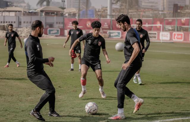 مران الأهلي.. عمار حمدي ينتظم في التدريبات الجماعية