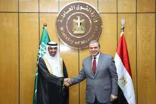 سعفان يبحث مع نظيره السعودي...