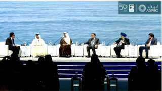 الملا يشارك فى افتتاح مؤتمر...