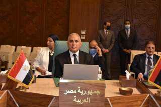عبد العاطى يشارك في إجتماع...