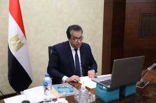 وزير التعليم العالى يشارك فى...
