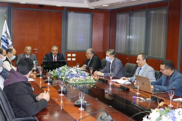 مركز التميز العلمي والتكنولوجي يستقبل وفد ”وكالة الفضاء المصرية”