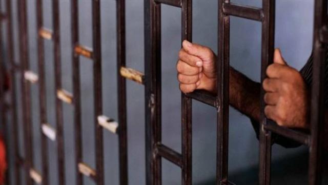 الحبس 7 سنوات لـ 6 متهمين بالاعتداء على رئيس حي عين شمس