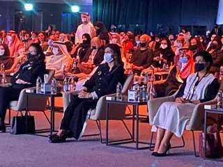 وزيرة الهجرة تشارك في افتتاح...