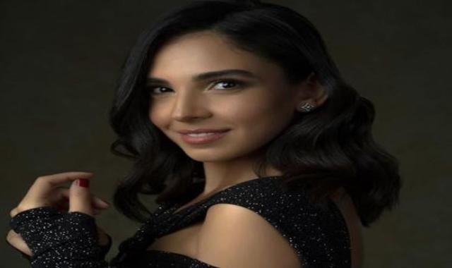 سلمى أبو ضيف تتألق فى أحدث ظهور لها بفستان جرئ