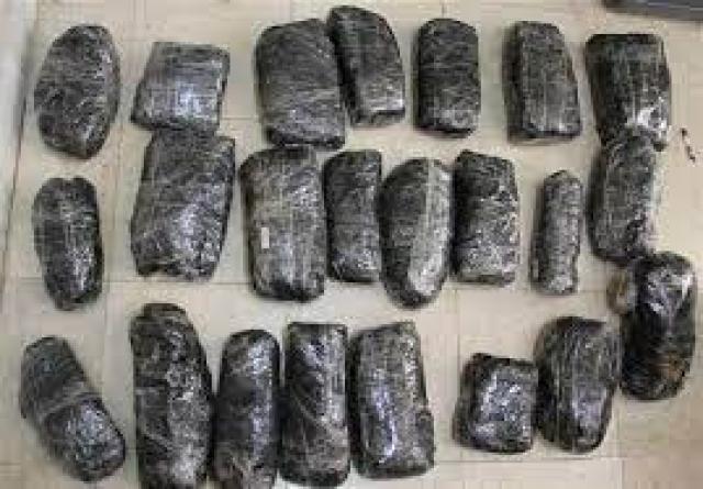 ضبط كمية من المواد المخدرة وأسلحة نارية وذخائر بدون ترخيص بحوزة شخصين بكفر الشيخ
