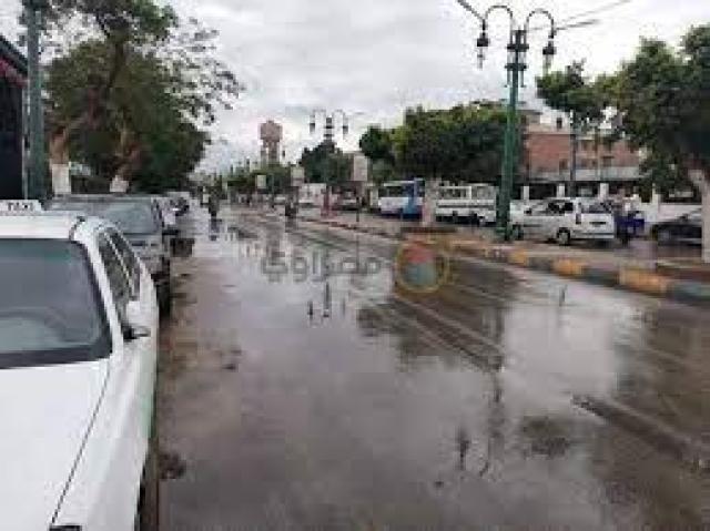 محافظ القاهرة يطالب المواطنين بعدم النزول للشوارع مساء اليوم بسبب سوء الطقس