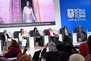 وزيرة الهجرة تشارك في ورشة...