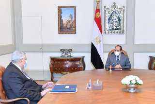 الرئيس السيسي يتابع الموقف الوبائي...