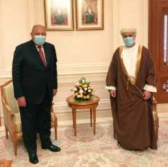 رئيس مجلس الدولة العماني يستقبل...