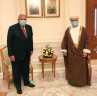 رئيس مجلس الدولة العماني يستقبل...
