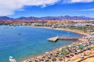العنانى: الزام المنشآت الفندقية في...