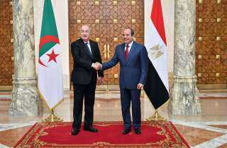 الرئيس السيسى يستقبل نظيره الجزائرى...