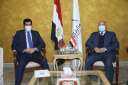 وزير النقل يلتقي سفير قطر...