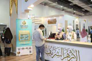مركز الأزهر للترجمة يخاطب العالم...