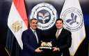 الرئيس التنفيذي لهيئة الاستثمار يبحث...