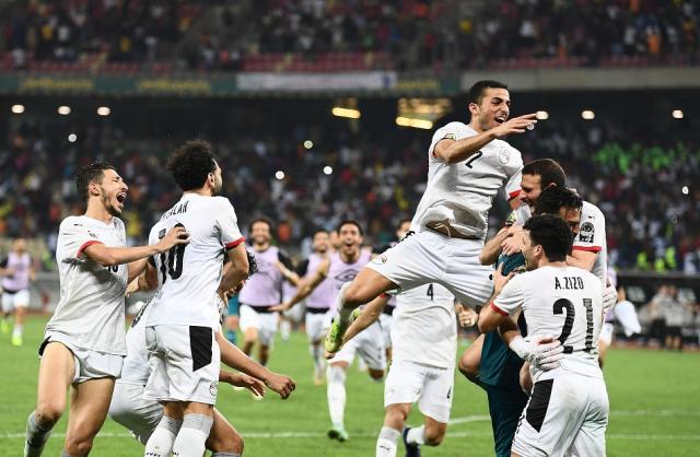 منتخب مصر يهزم الكاميرون بضربات الترجيح ويصعد لنهائي أمم أفريقيا