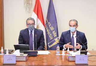 وزيرا السياحة والآثار والاتصالات يتابعان...