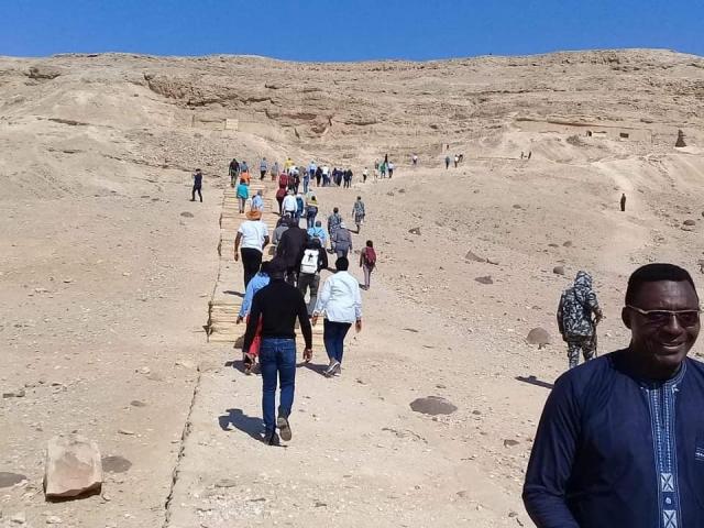 وفد سياحي أفريقي من 3 دول يزور المناطق الآثرية بالمنيا