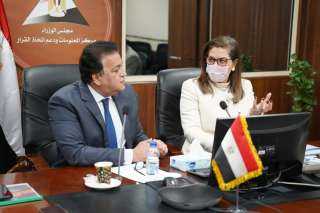 وزيرا التخطيط والتنمية الاقتصادية والتعليم...